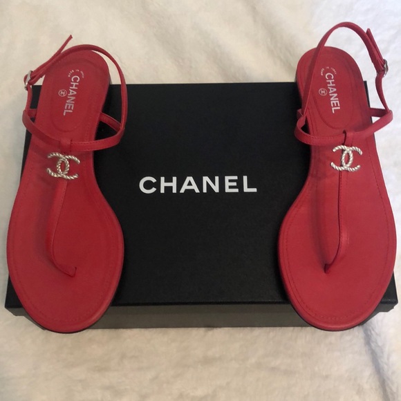 CHANEL Shoes - Chanel thong logo sandals ❤️
